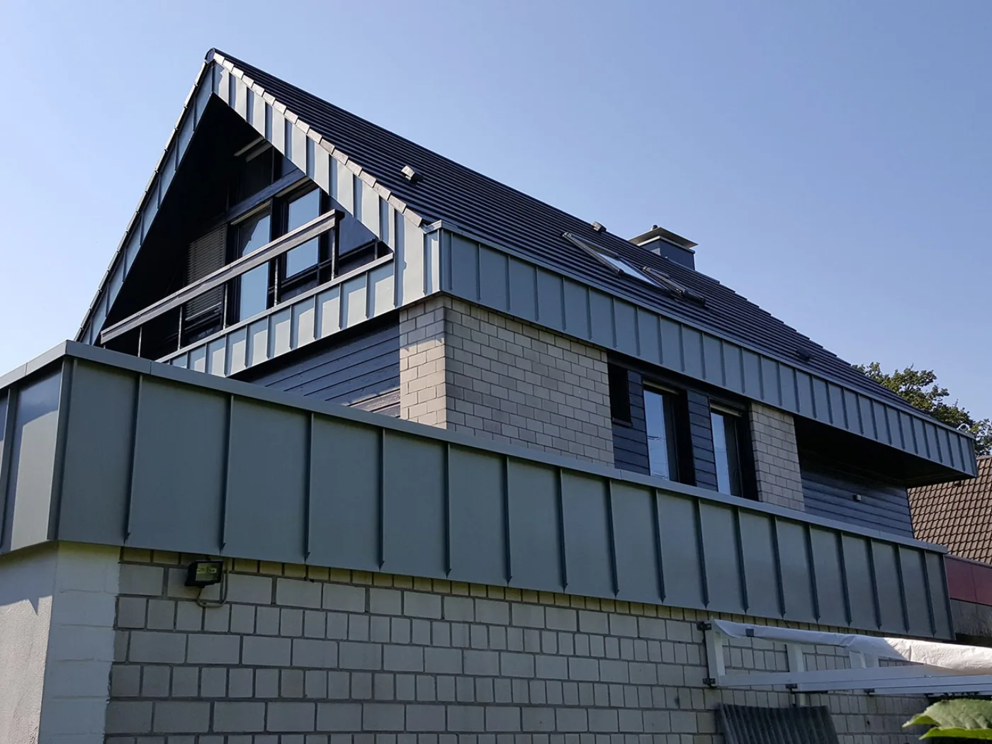 Dachsanierung Einfamilienhaus Bensberg